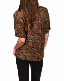 Best deal 🧨 MICHAEL Michael Kors Cheetah Twist Hem Top | 👕 Shirts & Tops 😉 -Outlet Michael Kors Store 814UJgt wxL. AC SR736920